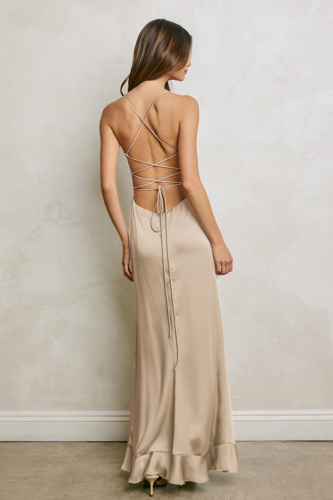 VESTIDO SATIN CON DETALLE ESPALDA FD9733-CP112
